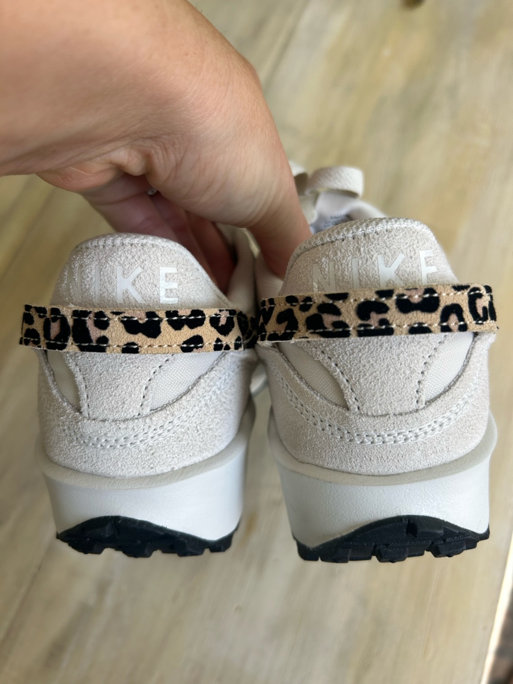 Nike Waffle Debute Leopard woman’s sneakers size 6 - Picture 12 of 15